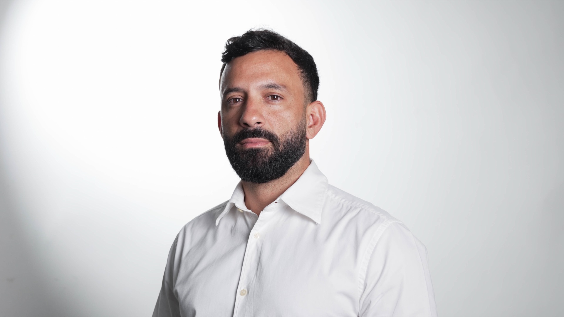 Jesus Velandia, founder of Thanks To You, working at his desk